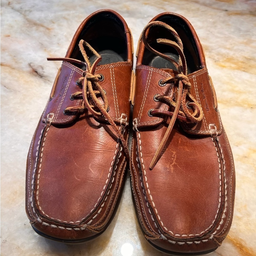 Tom McCan deck shoes good condition